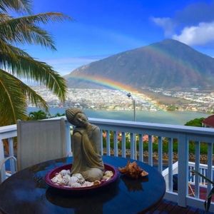 Meet your Posher, Alice